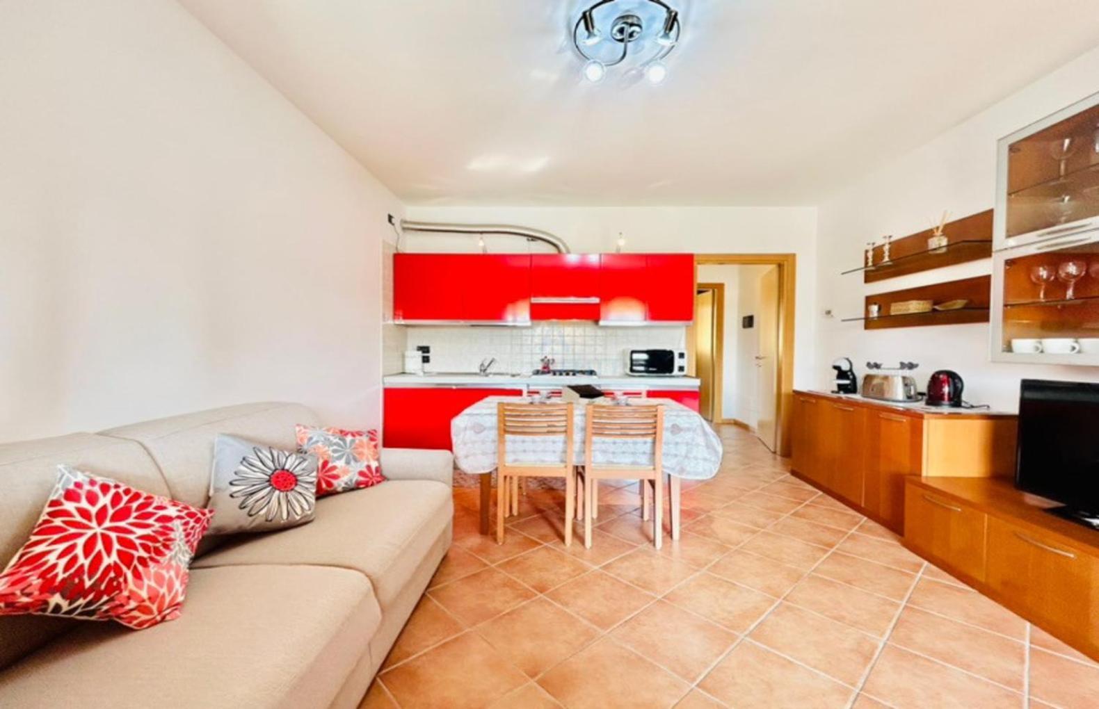 Artemide Apartment - A Soli 150M Dal Lago Di Garda سيرمِيوني المظهر الخارجي الصورة