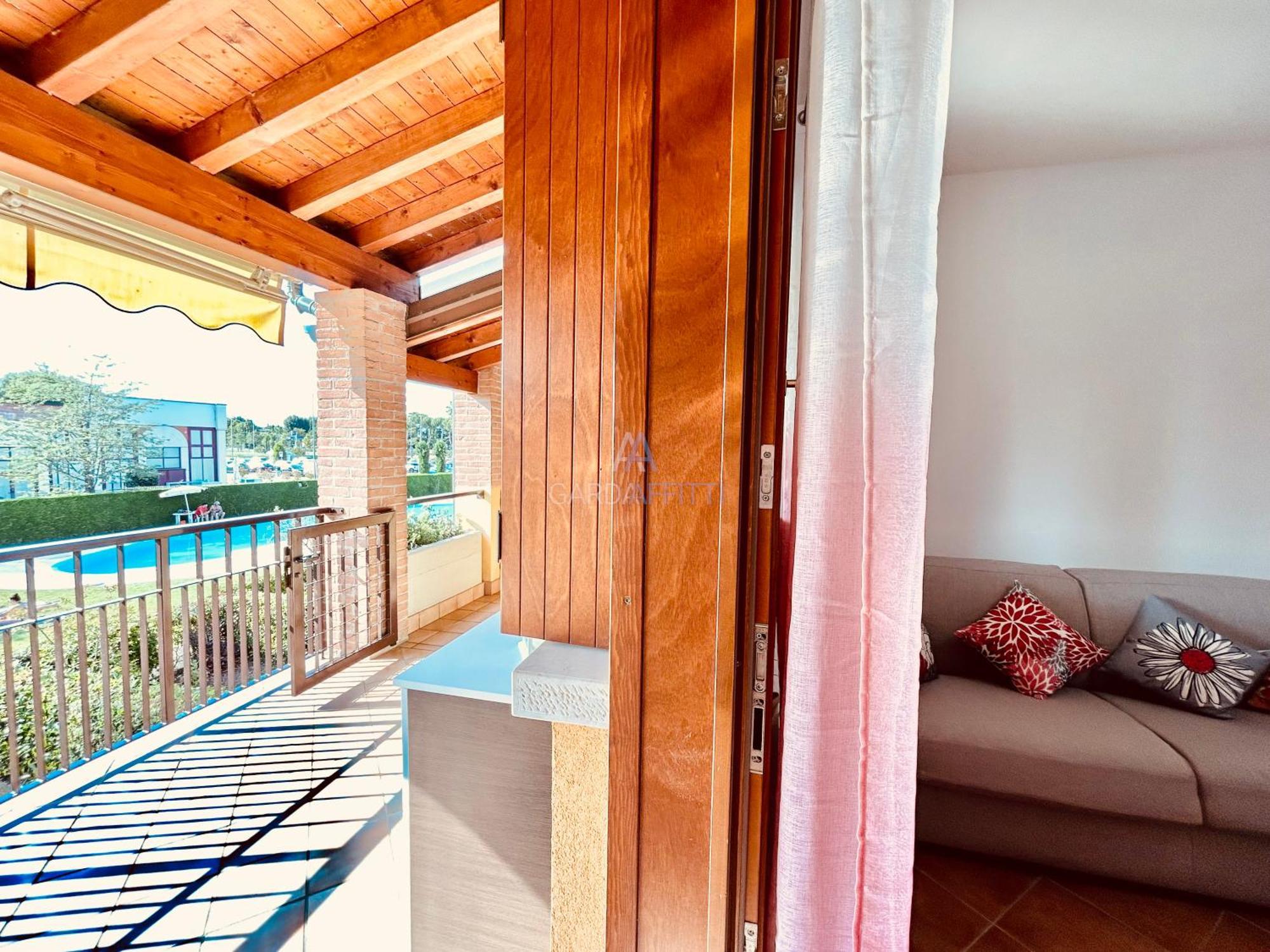 Artemide Apartment - A Soli 150M Dal Lago Di Garda سيرمِيوني المظهر الخارجي الصورة