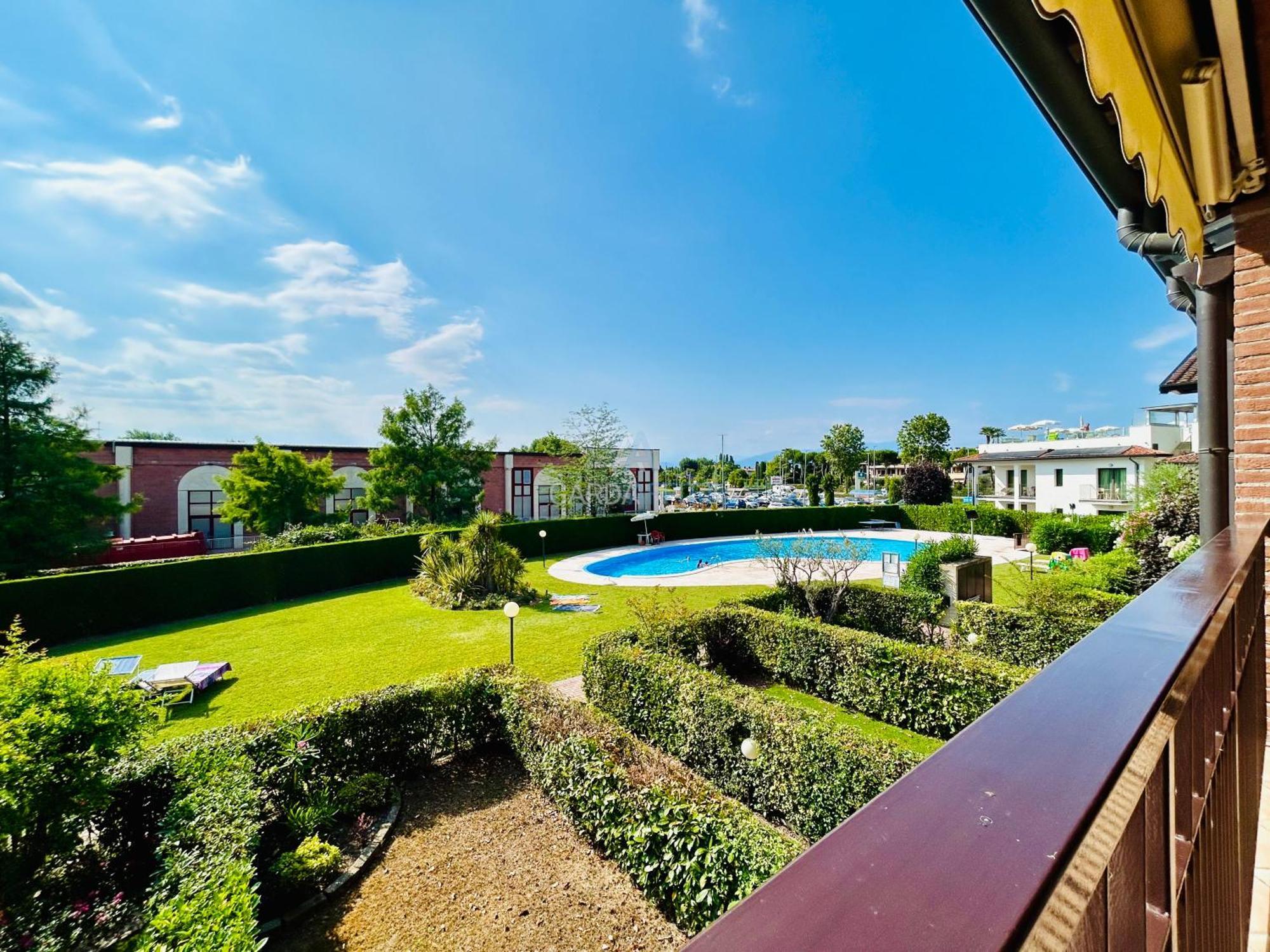 Artemide Apartment - A Soli 150M Dal Lago Di Garda سيرمِيوني المظهر الخارجي الصورة