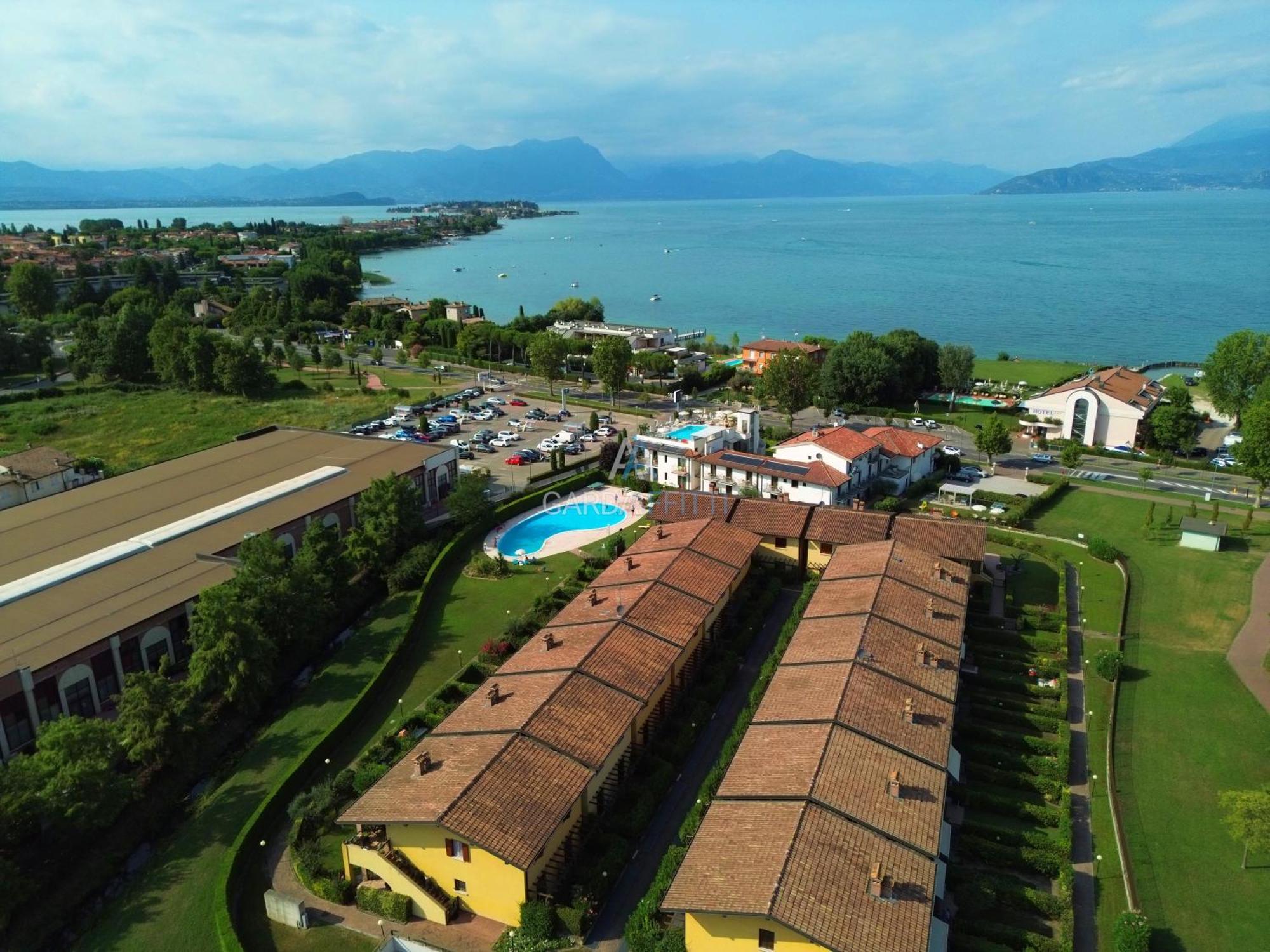 Artemide Apartment - A Soli 150M Dal Lago Di Garda سيرمِيوني المظهر الخارجي الصورة